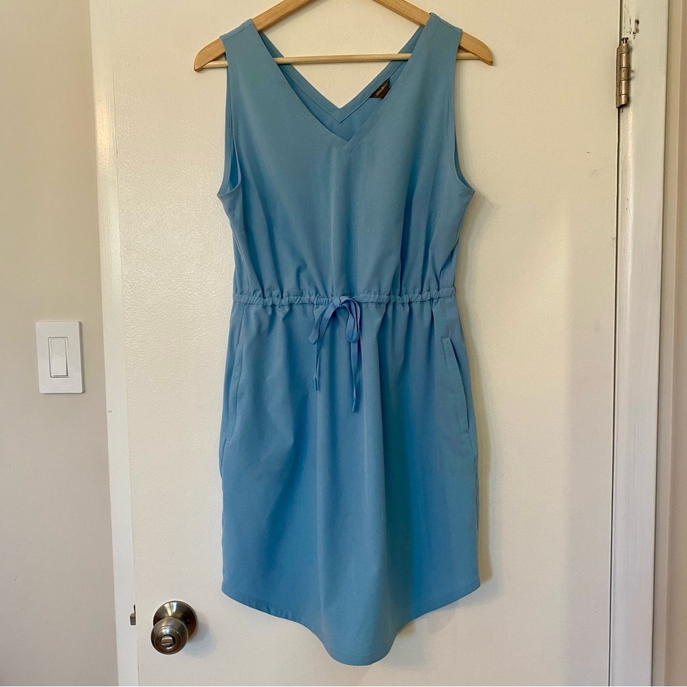Eddie Bauer Women's Departure Easy Tank Dress blue medium
